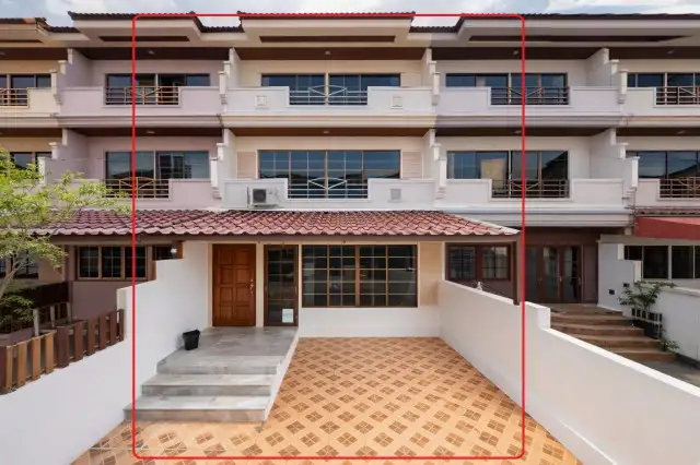 260920tsgnap ให้เช่า สำนักงาน รร.เตรียมอุดมศึกษาน้อมเกล้า ลด60% ทาวน์โฮม 3 ชั้น 5นอน มิสทีน รถไฟฟ้า MRTสายสีส้ม ราษฎร์พัฒนา 1.2กม.